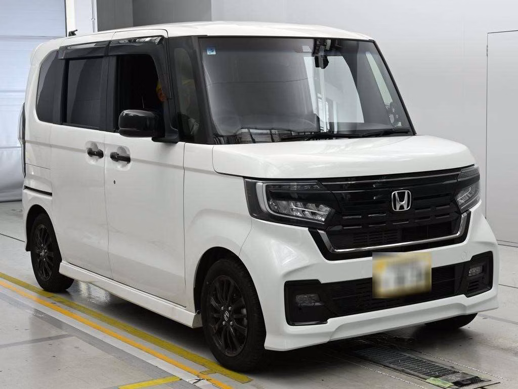HONDA N-BOX