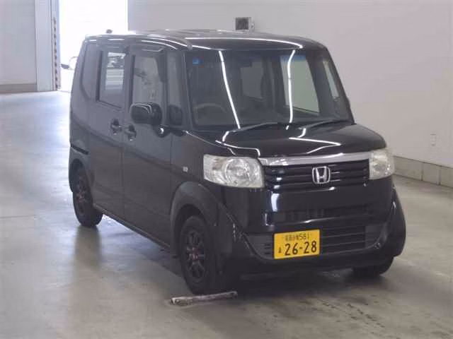 HONDA N-BOX