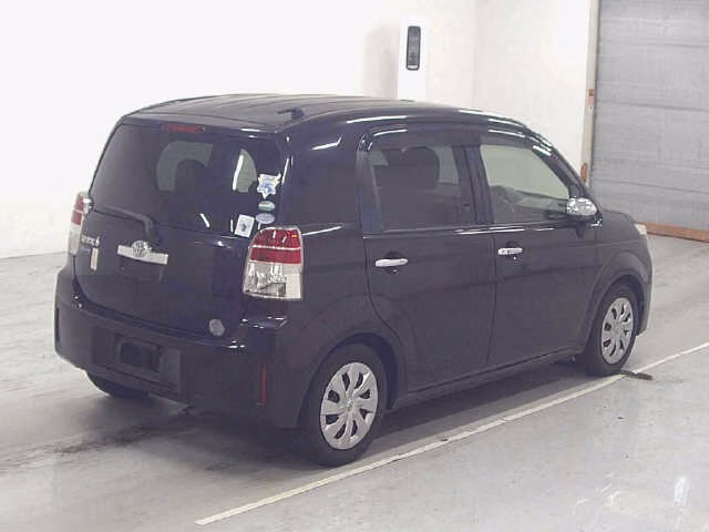 TOYOTA SPADE
