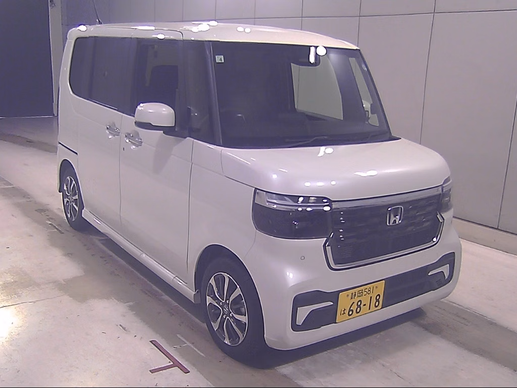 HONDA N-BOX