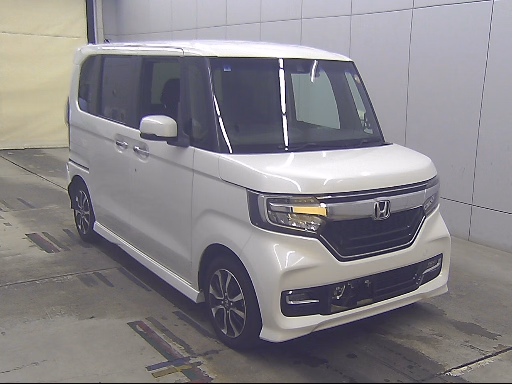 HONDA N-BOX
