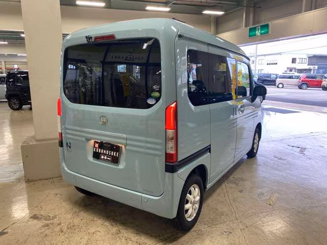 HONDA N-VAN