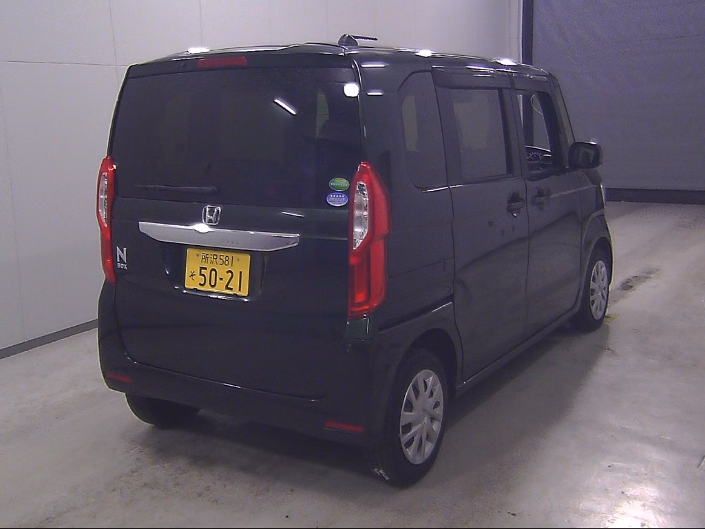HONDA N-BOX