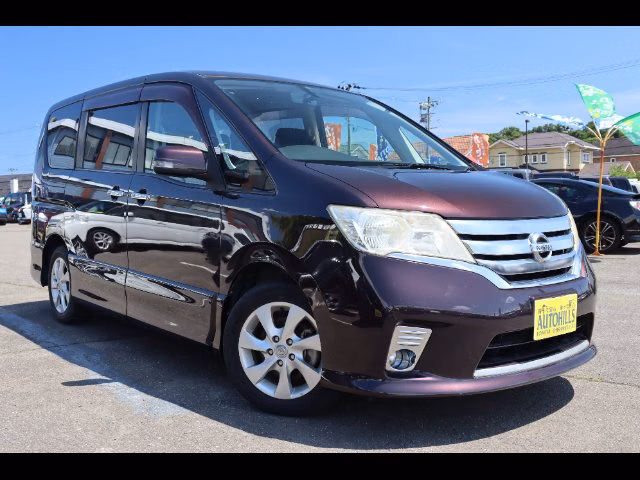 NISSAN SERENA