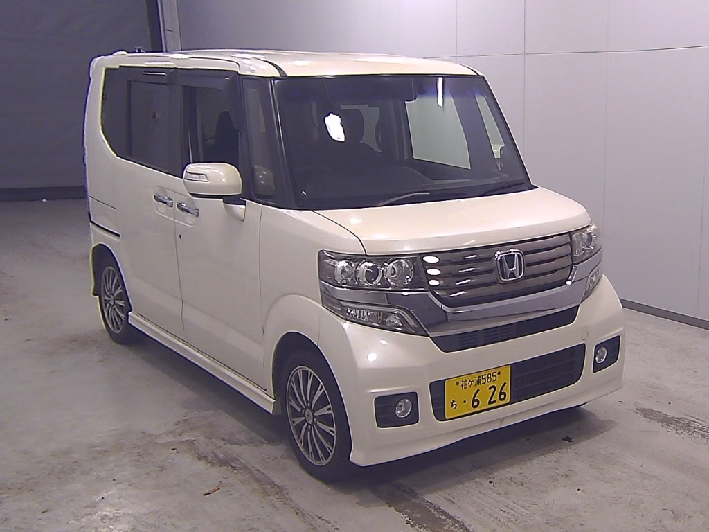 HONDA N-BOX