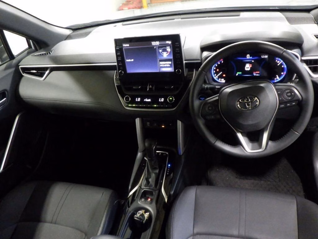 TOYOTA COROLLA CROSS