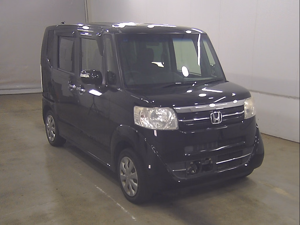 HONDA N-BOX