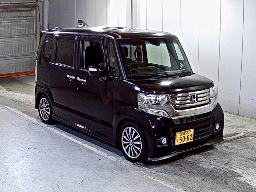 HONDA N-BOX