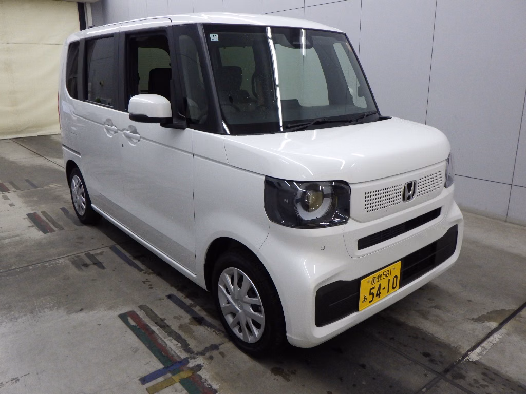 HONDA N-BOX