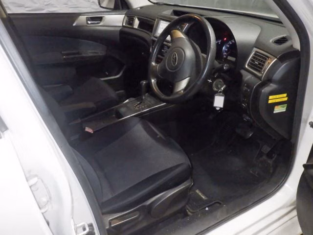 SUBARU EXIGA