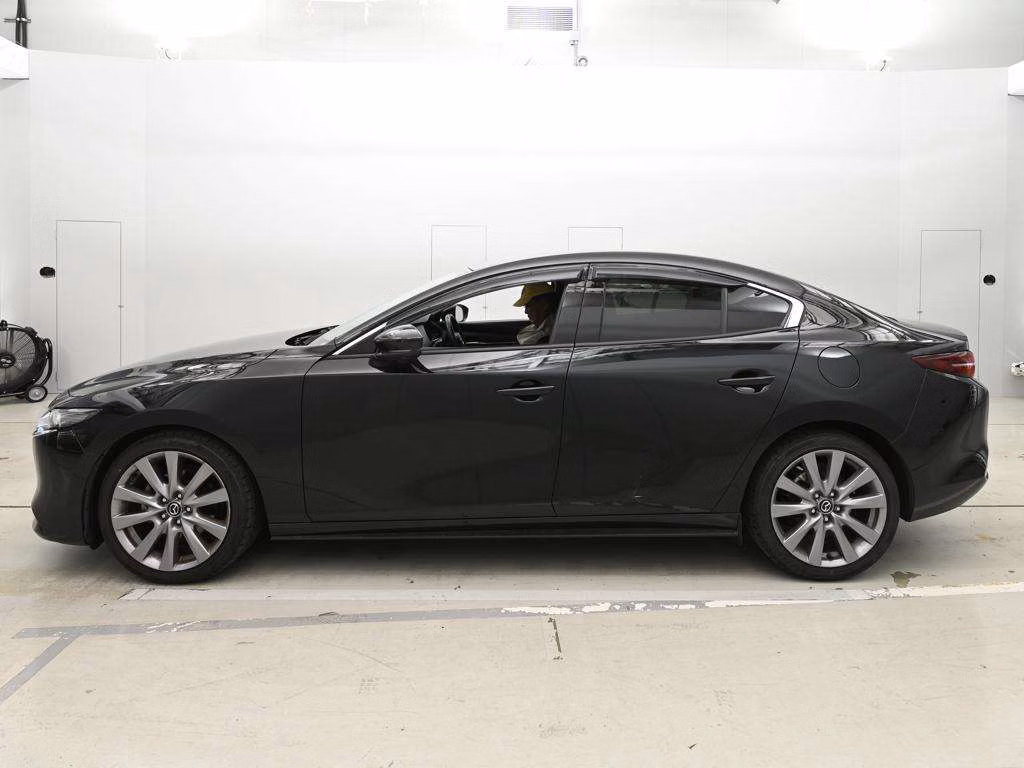 MAZDA MAZDA3