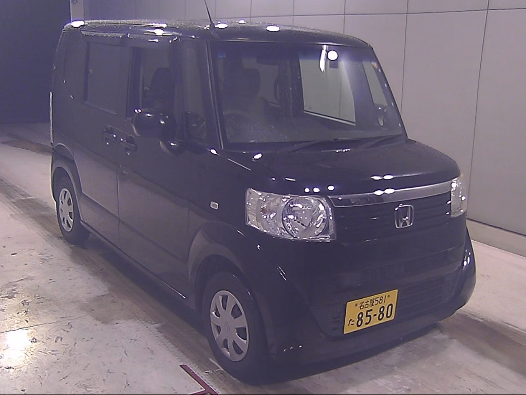 HONDA N-BOX