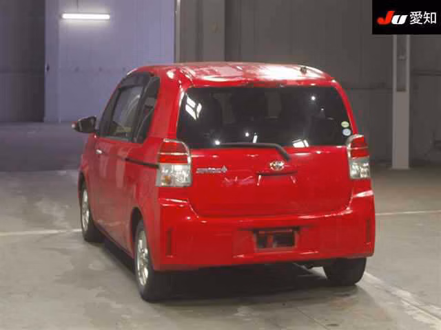 TOYOTA SPADE