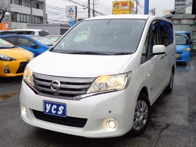 NISSAN SERENA
