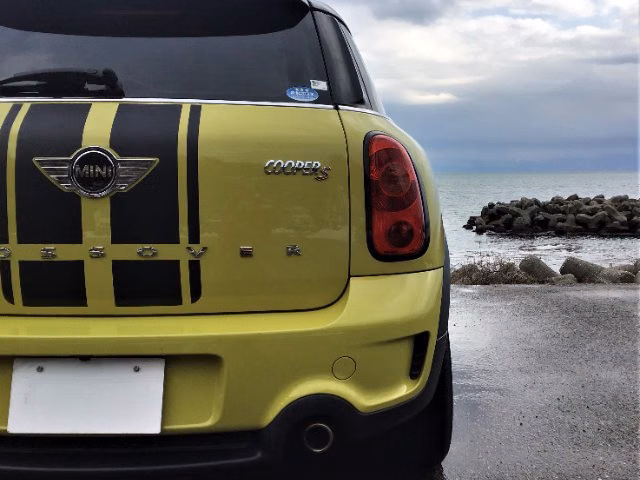 MINI CROSSOVER