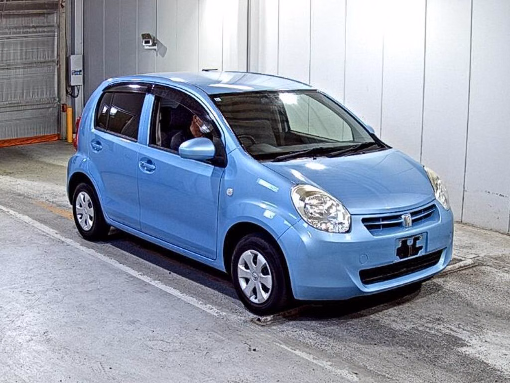 TOYOTA PASSO