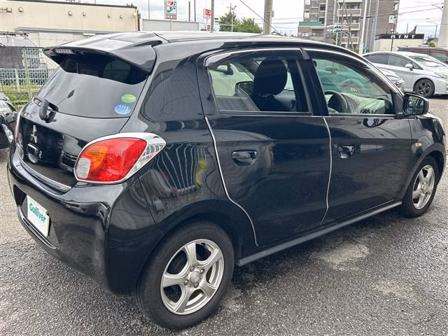 MITSUBISHI MIRAGE
