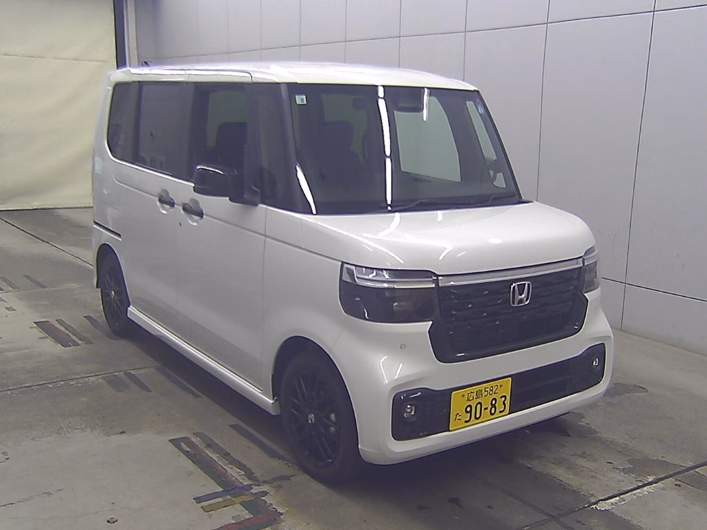 HONDA N-BOX