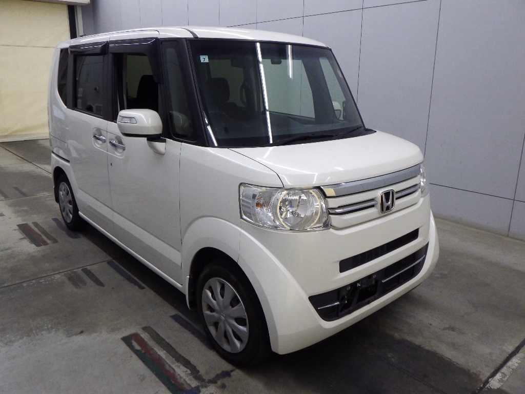 HONDA N-BOX