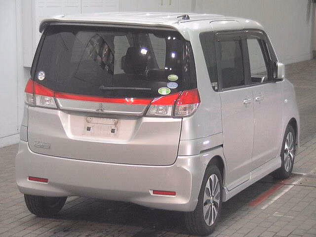 MITSUBISHI DELICA D:2