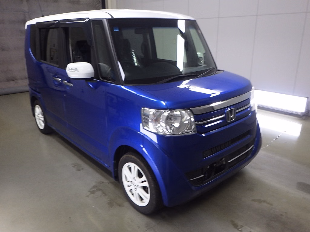 HONDA N-BOX