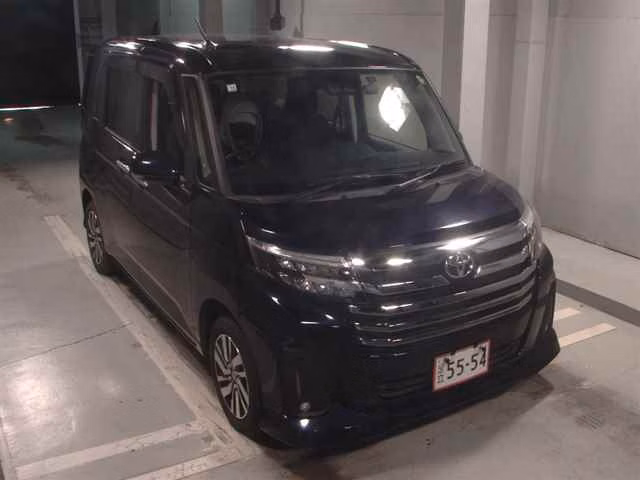 TOYOTA TANK
