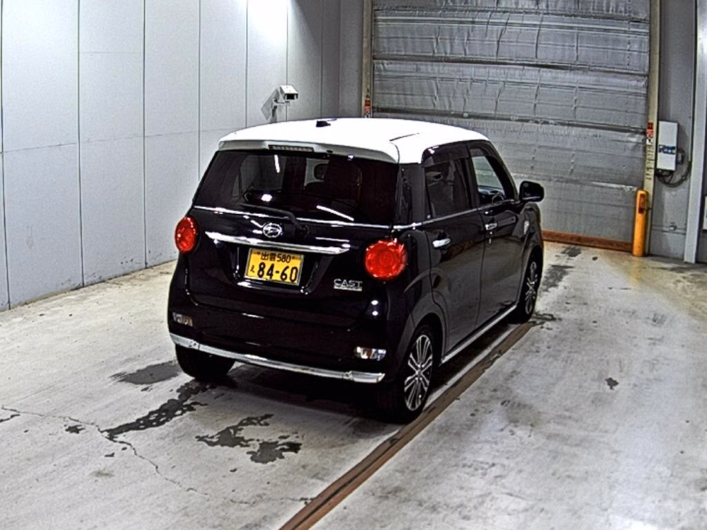 DAIHATSU CAST