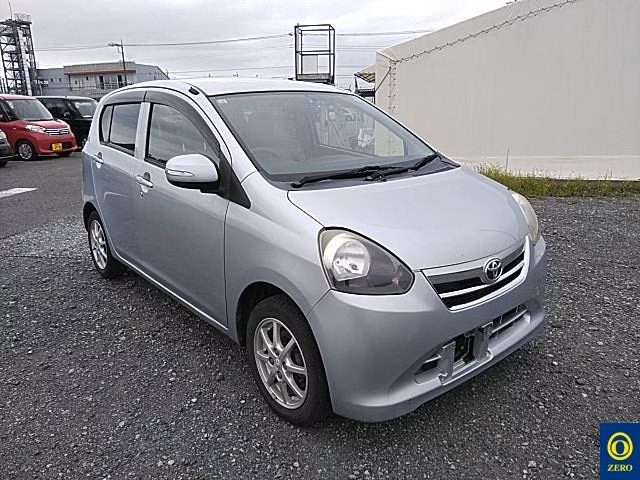 TOYOTA PIXIS EPOCH