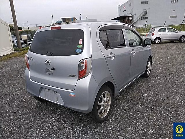 TOYOTA PIXIS EPOCH
