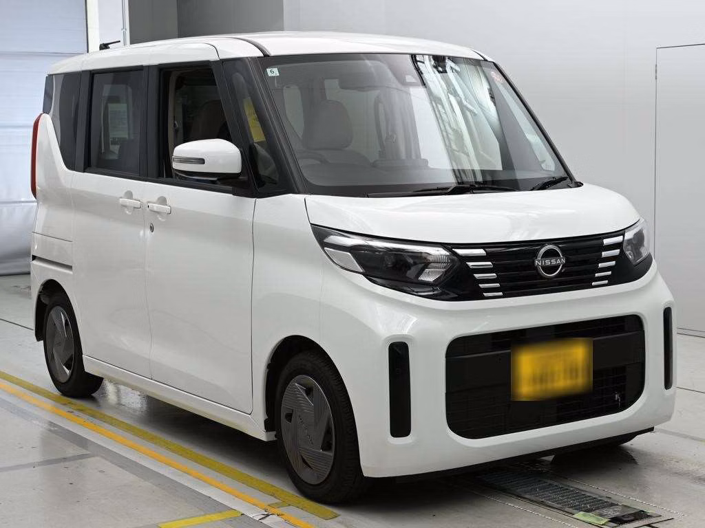 NISSAN ROOX