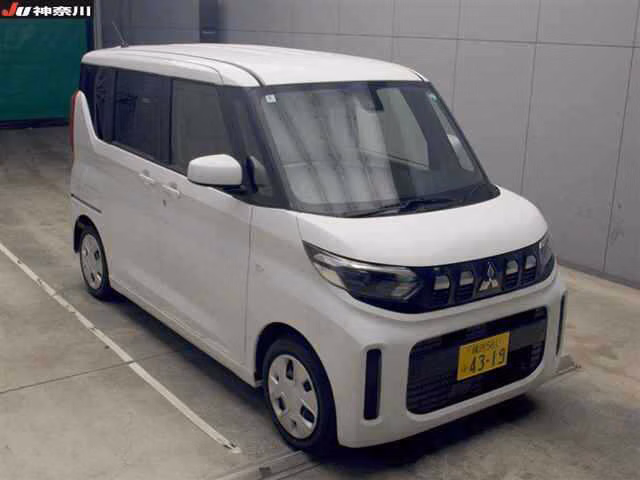MITSUBISHI EK SPACE