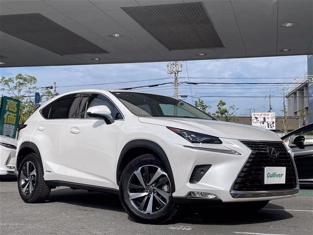 Lexus NX300h