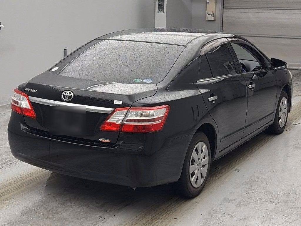 TOYOTA PREMIO