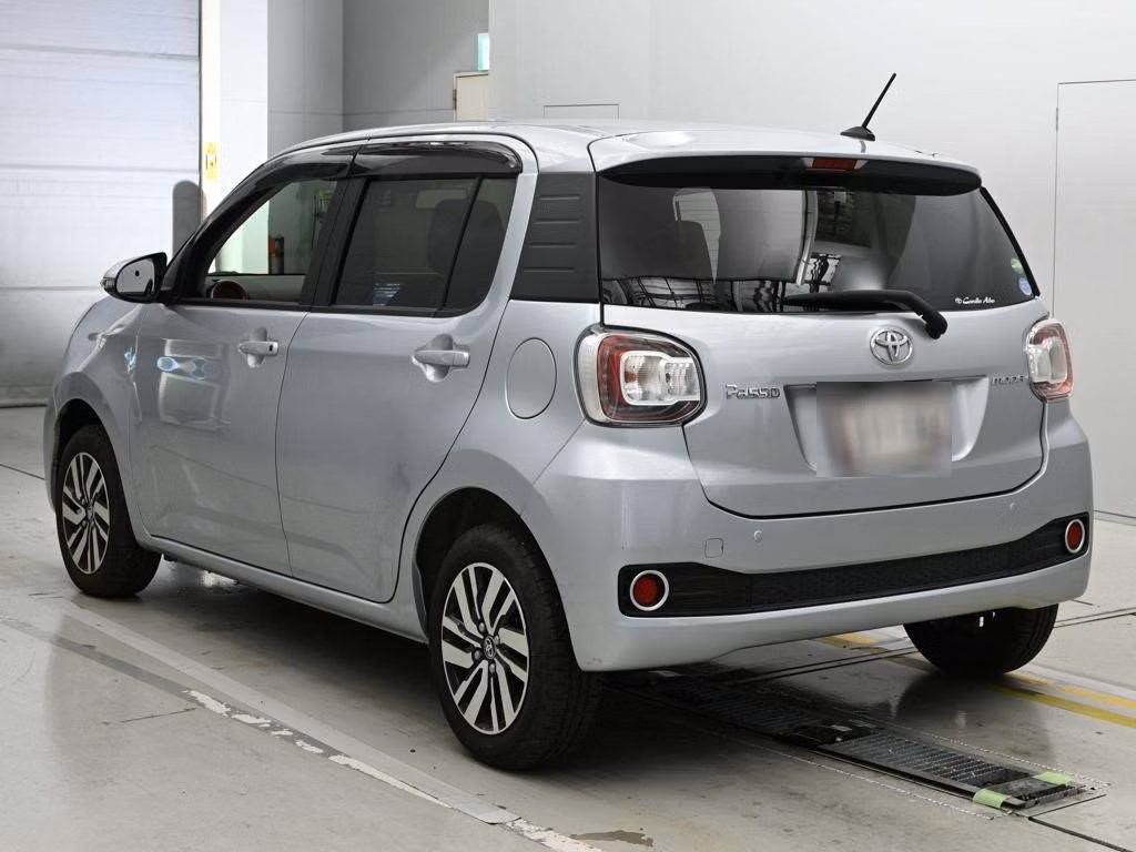 TOYOTA PASSO