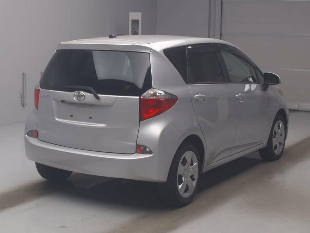 TOYOTA RACTIS