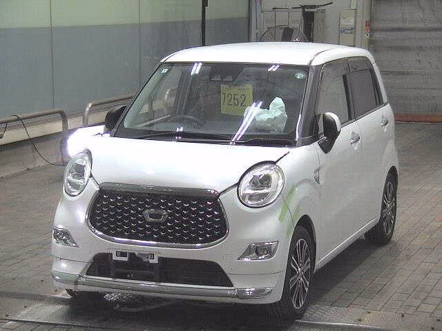 DAIHATSU CAST