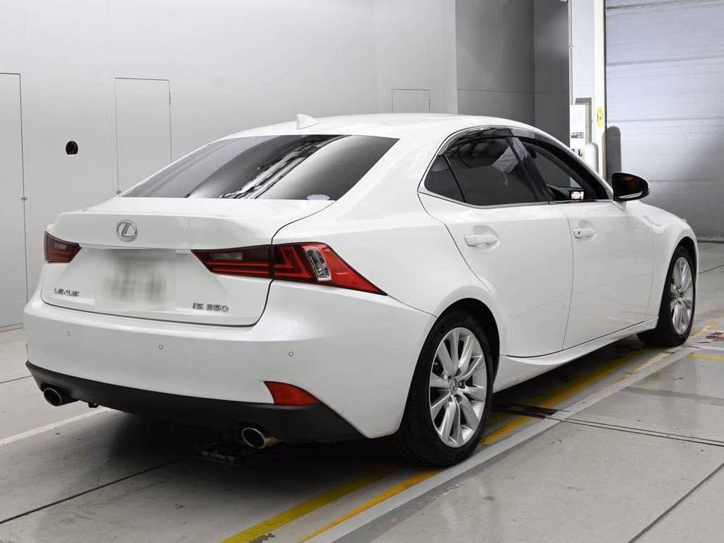 LEXUS IS350