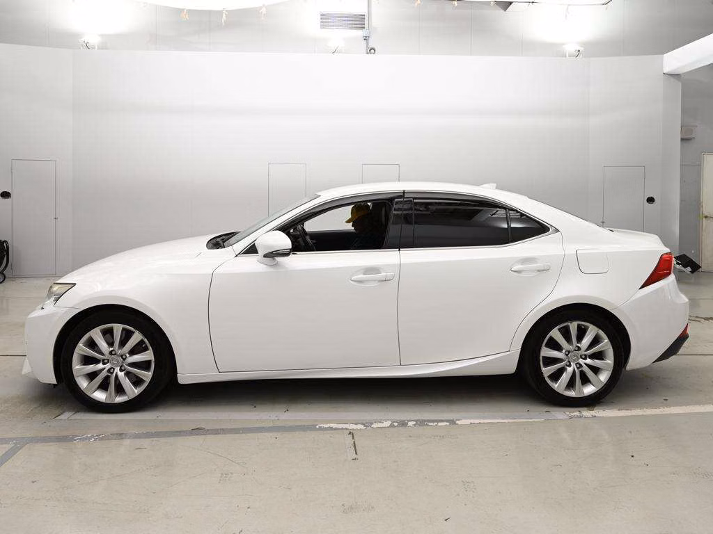 LEXUS IS350