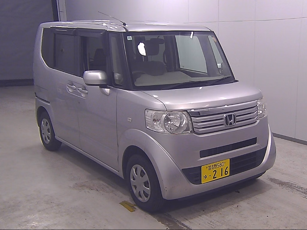 HONDA N-BOX
