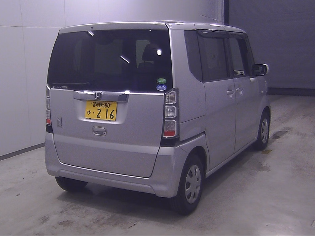 HONDA N-BOX