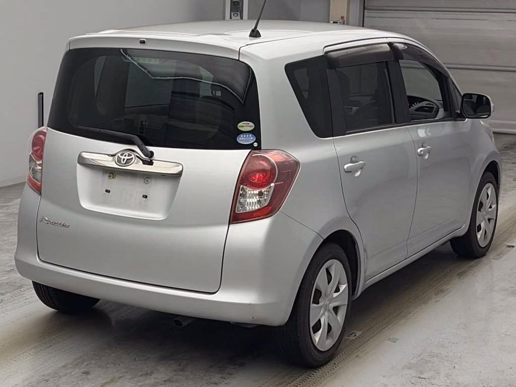 TOYOTA RACTIS