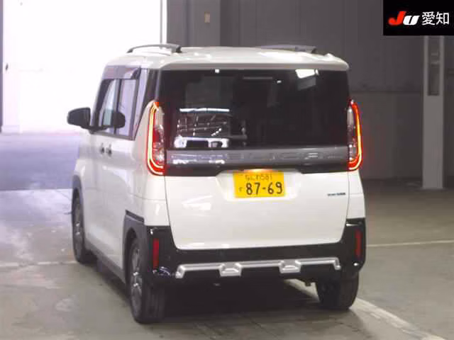 MITSUBISHI DELICA MINI