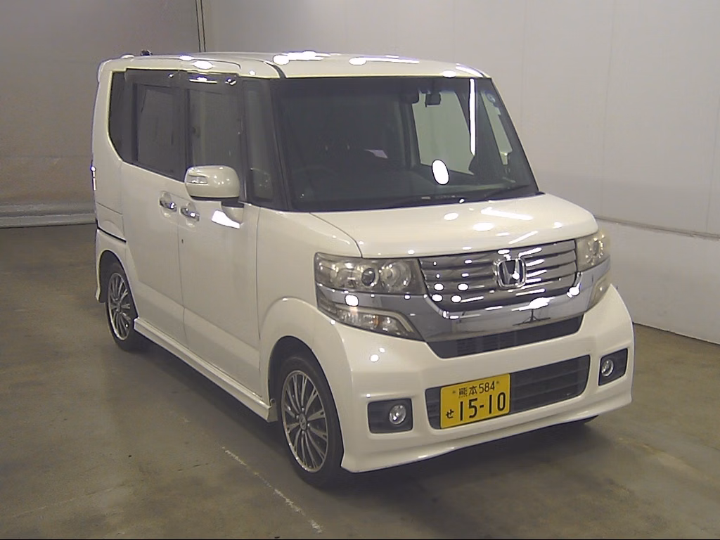 HONDA N-BOX
