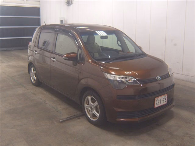 TOYOTA SPADE