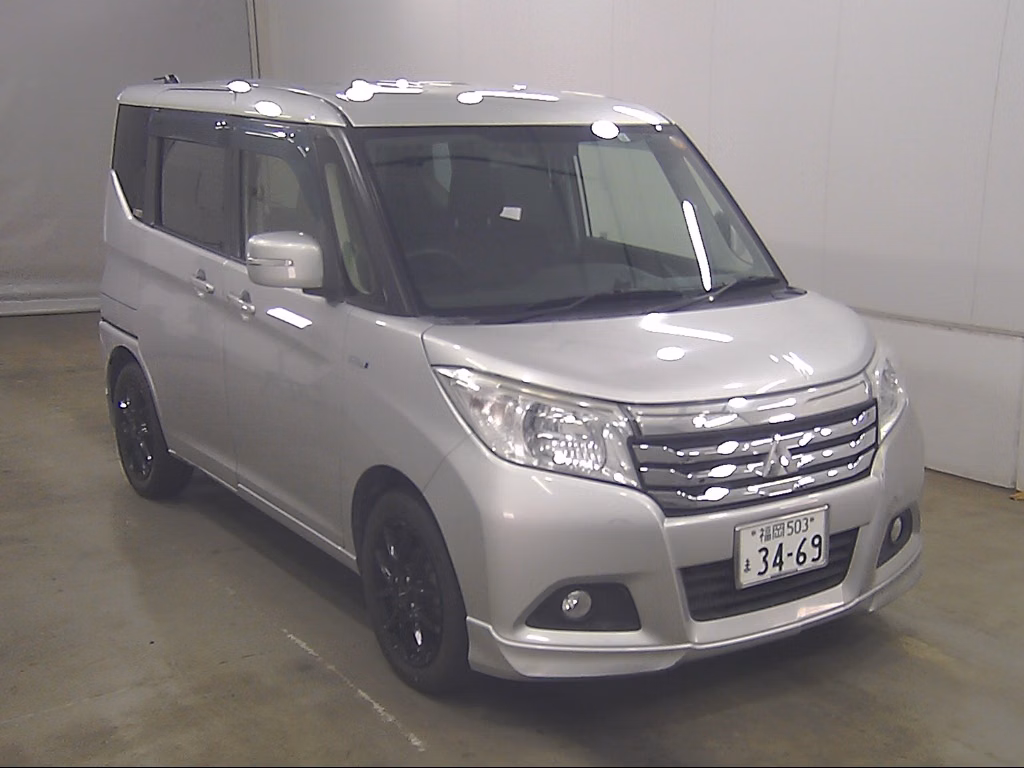 MITSUBISHI DELICA D:2