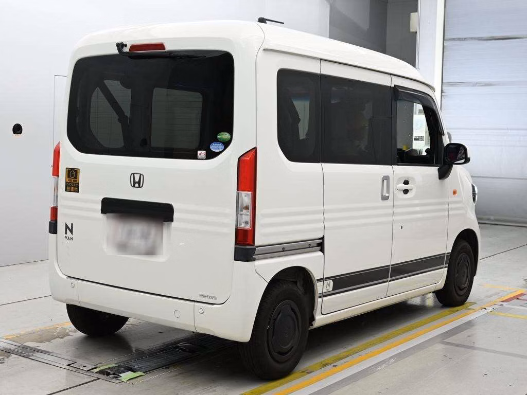 HONDA N-VAN