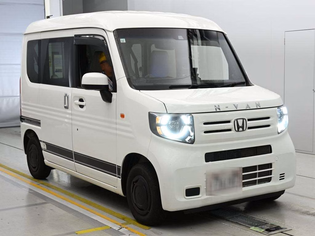 HONDA N-VAN