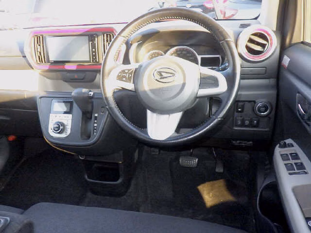 DAIHATSU BOON