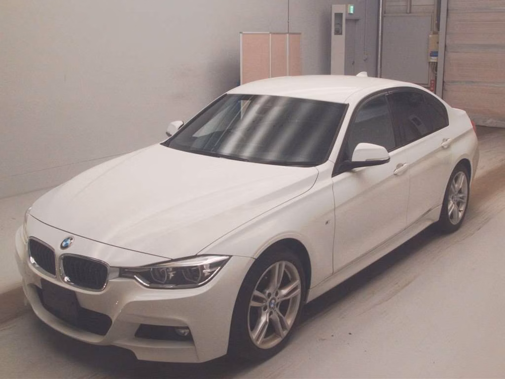 BMW 3-SERIES