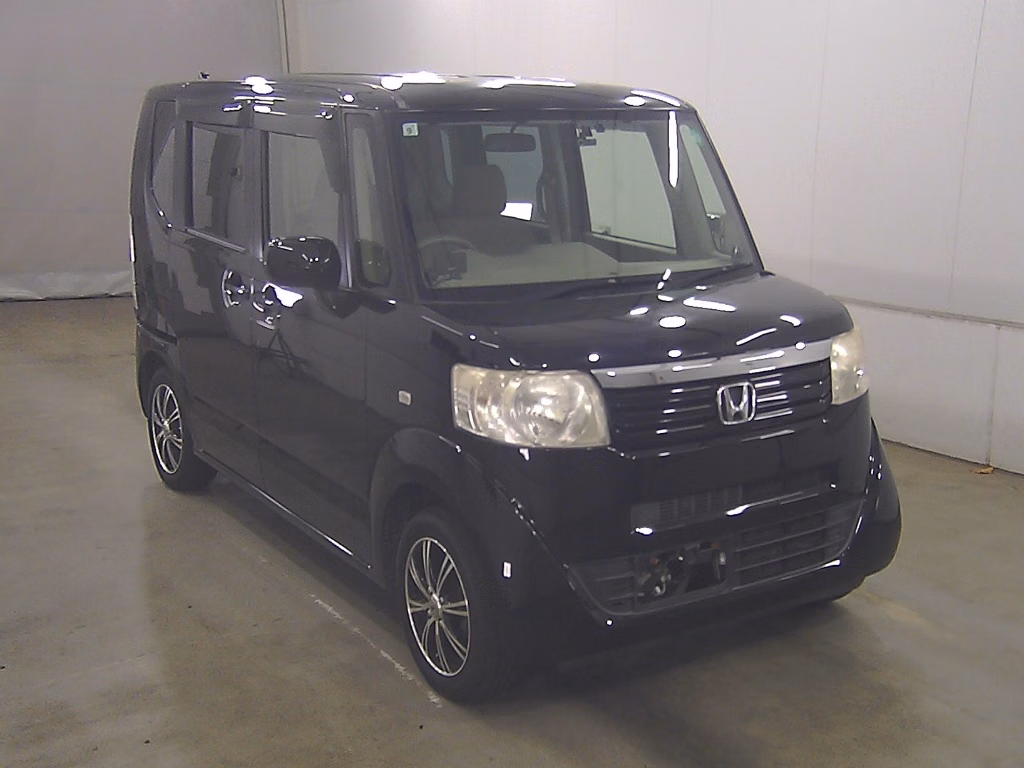 HONDA N-BOX